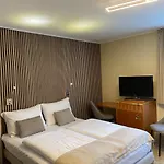 Hotel Alt 3*
