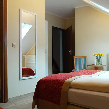 Hotell Alt 3*