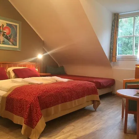 Alt Hotel