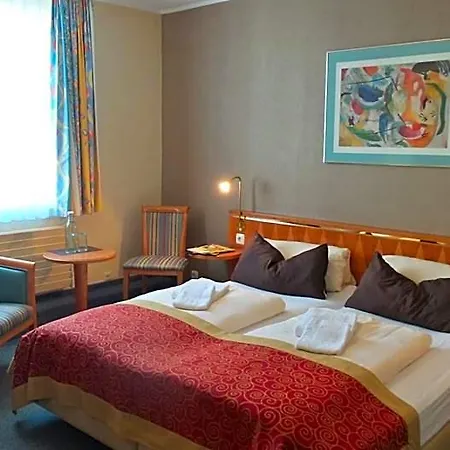 Alt Hotel 3*