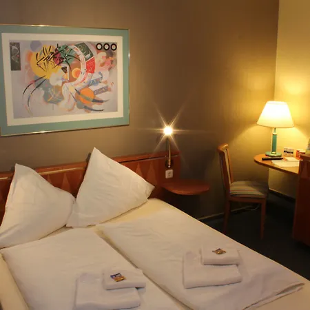 Alt Hotel 3*