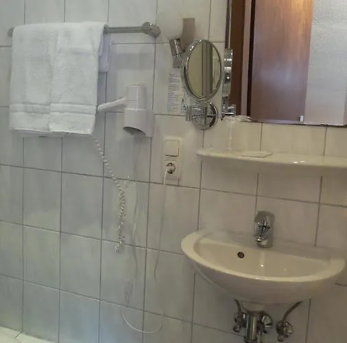 Otel Alt 3*