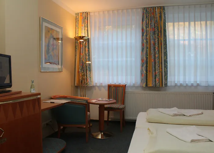 Alt Otel